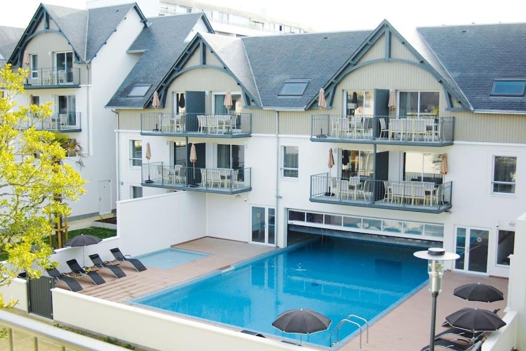 Les Planches , Bel Appartement En Bord De Mer 贝诺代 外观 照片