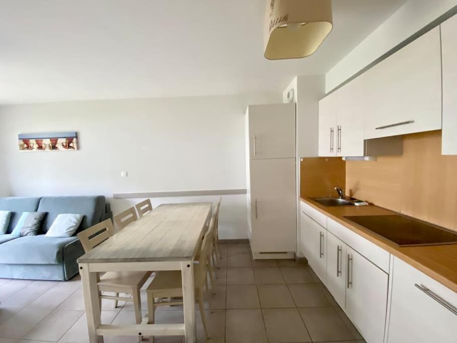 Les Planches , Bel Appartement En Bord De Mer 贝诺代 外观 照片