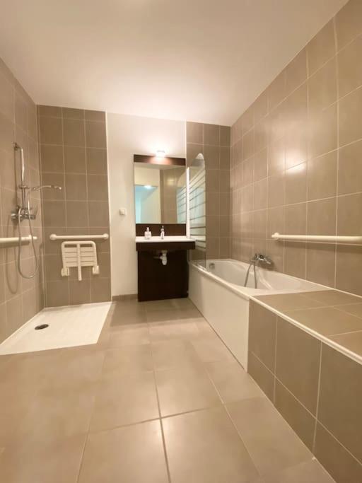 Les Planches , Bel Appartement En Bord De Mer 贝诺代 外观 照片